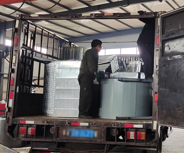 呂梁幼兒園風(fēng)管風(fēng)機(jī)發(fā)貨